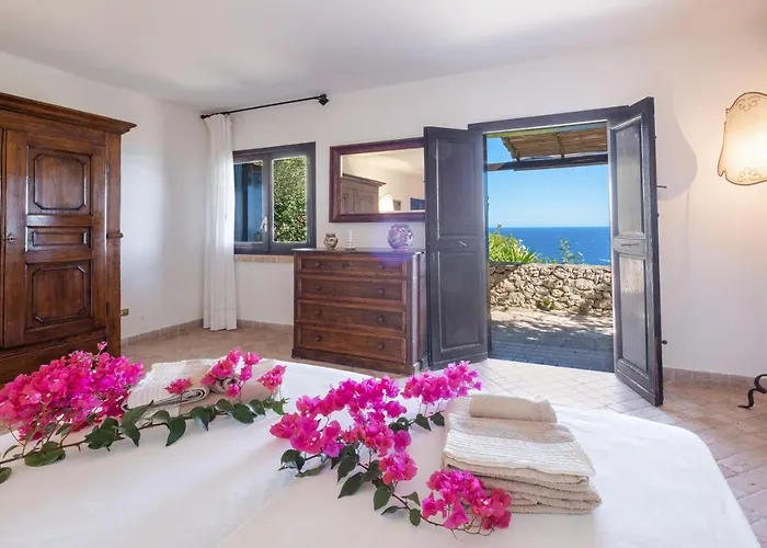 Mediterranee Luxury Sea View